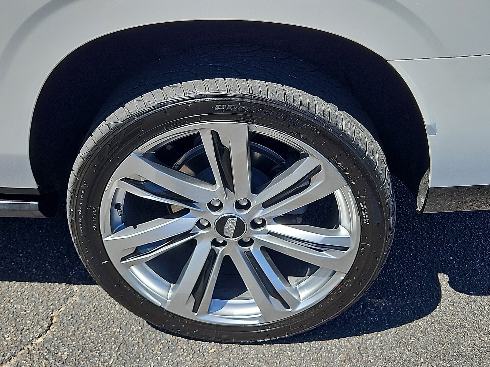 Certified 2025 Cadillac Escalade ESV Sport Platinum AWD/4WD image 7