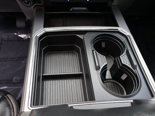 Certified 2020 Ford F450 Platinum w/ FX4 Off-Road Package image 27
