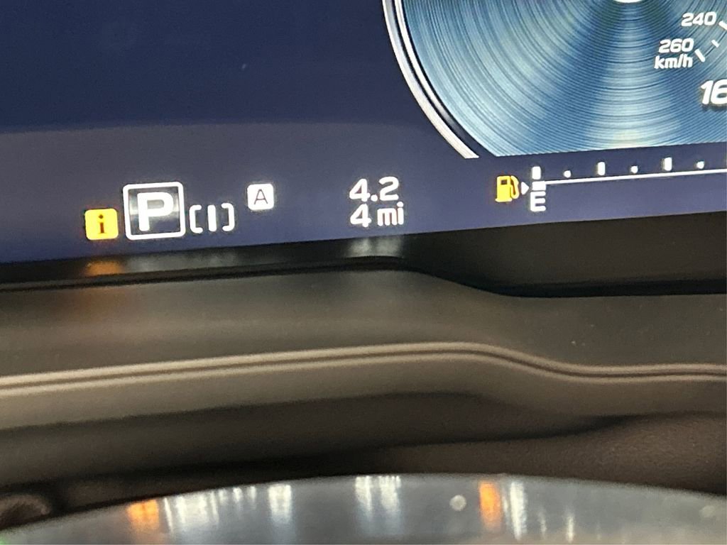New 2026 Subaru Crosstrek 2.5i Limited w/ Crosstrek Mirror Package image 42