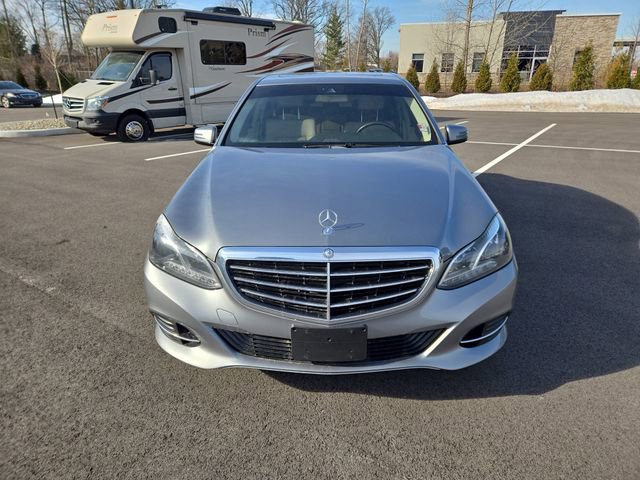 Used 2014 Mercedes-Benz E 350 4MATIC Sedan image 7