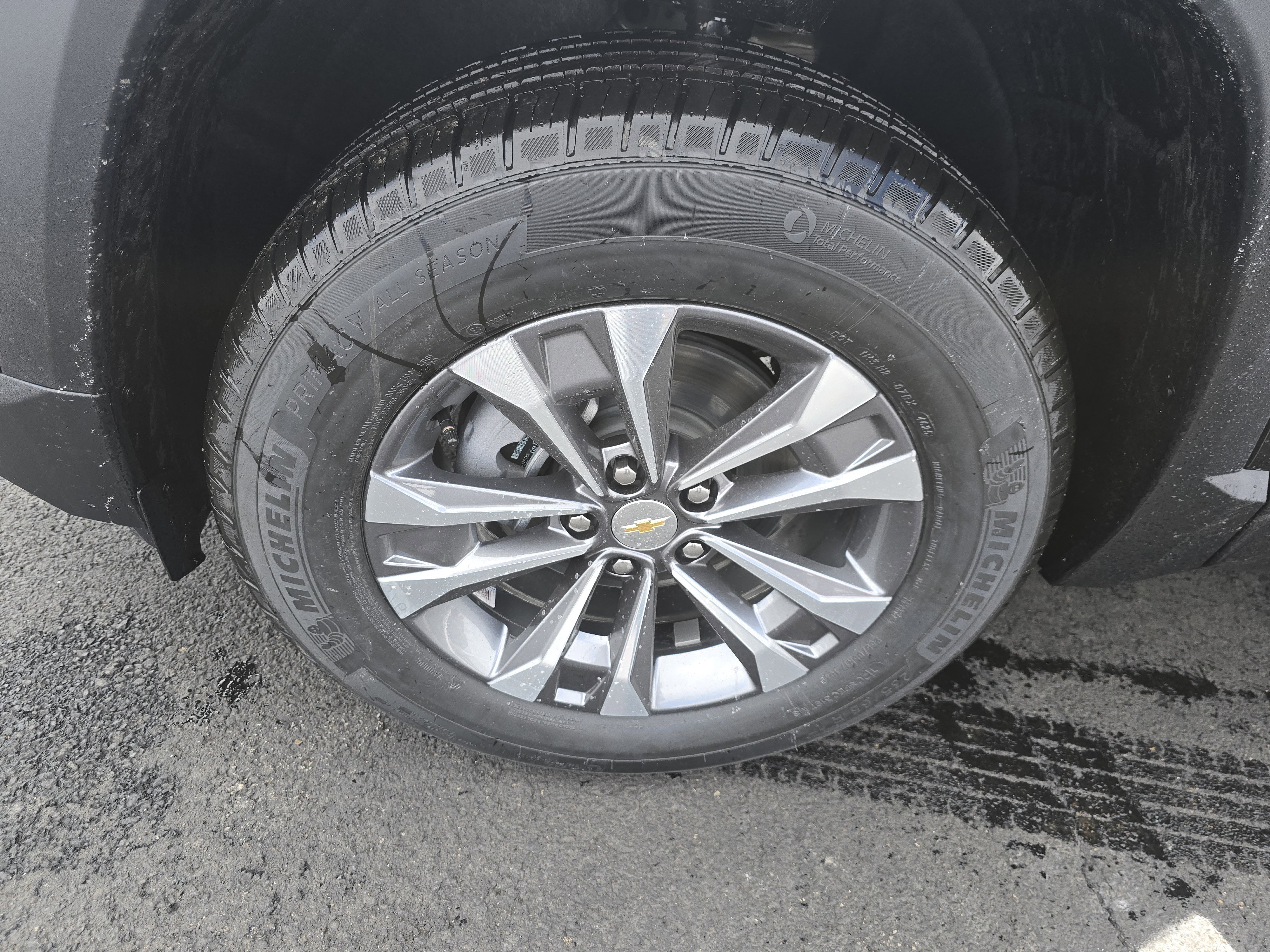 New 2026 Chevrolet Equinox LT image 11