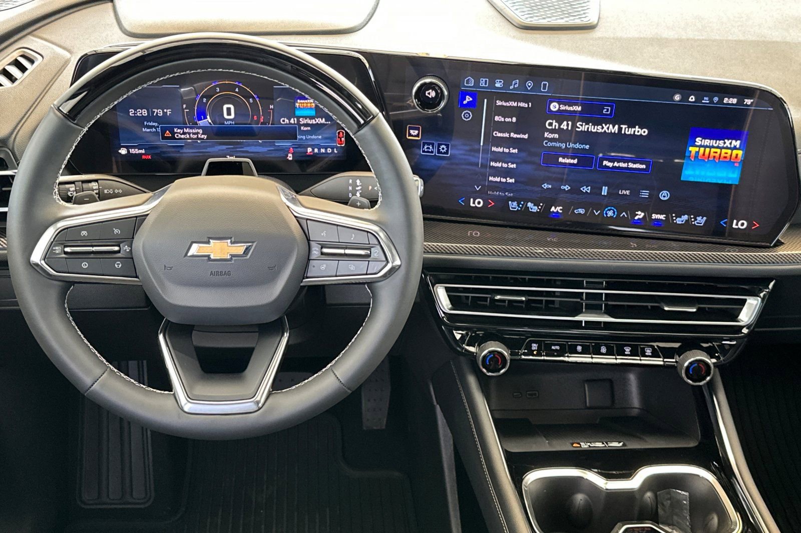 New 2026 Chevrolet Traverse High Country image 16