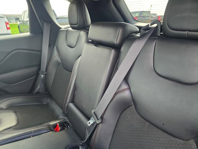 Used 2021 Jeep Cherokee Trailhawk w/ Sun, Sound & Nav Group image 17