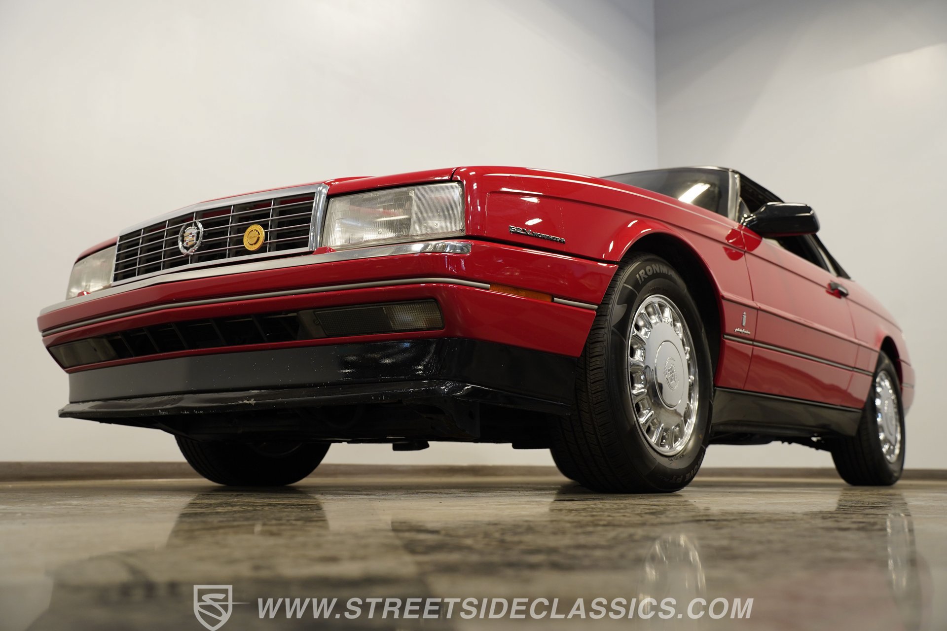 Used 1993 Cadillac Allante FWD image 21