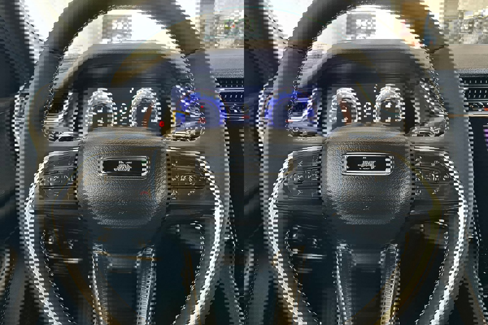 New 2025 Jeep Grand Cherokee Laredo X w/ Luxury Tech Group I image 23