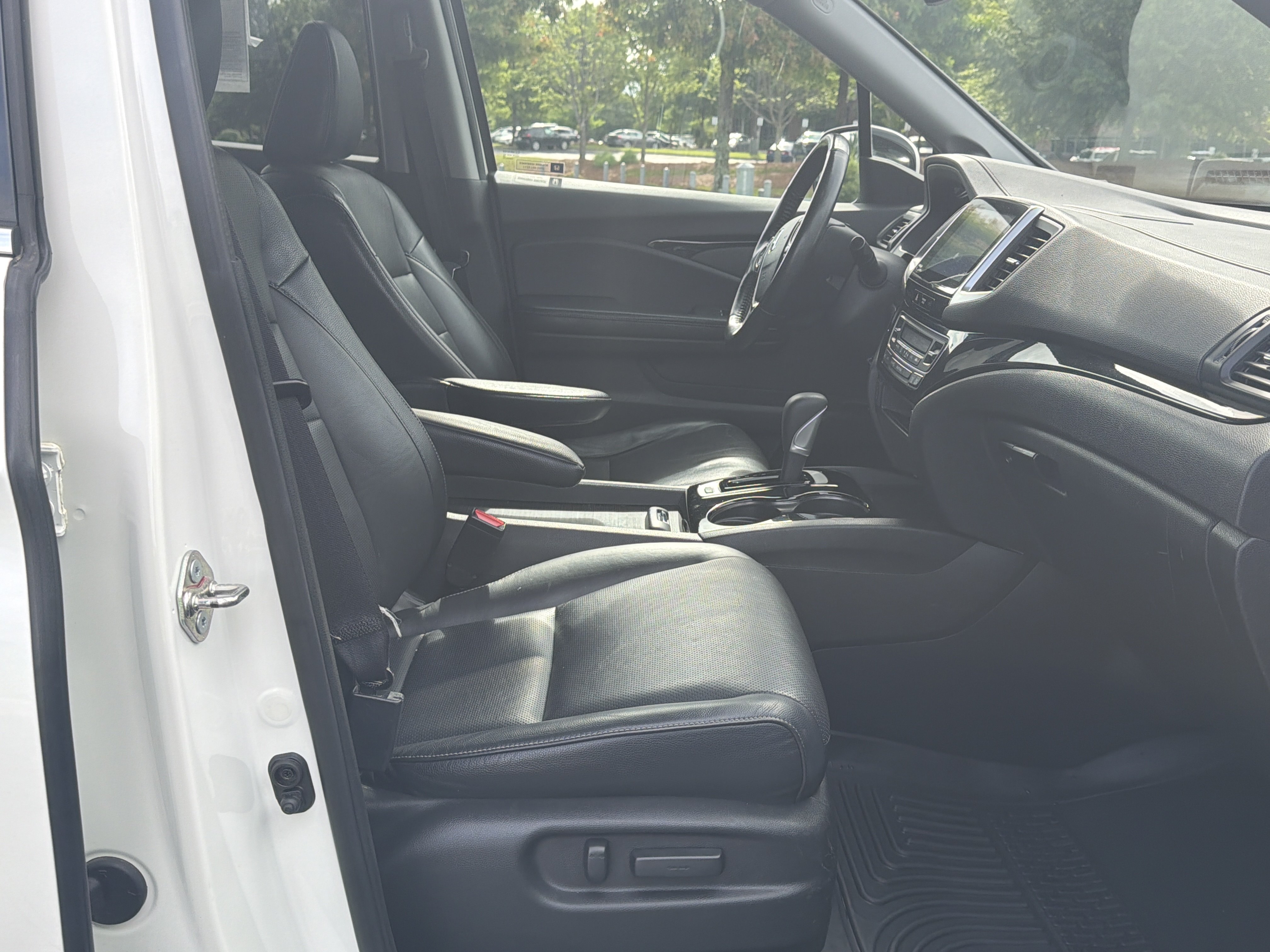 Certified 2017 Honda Ridgeline RTL-E image 31