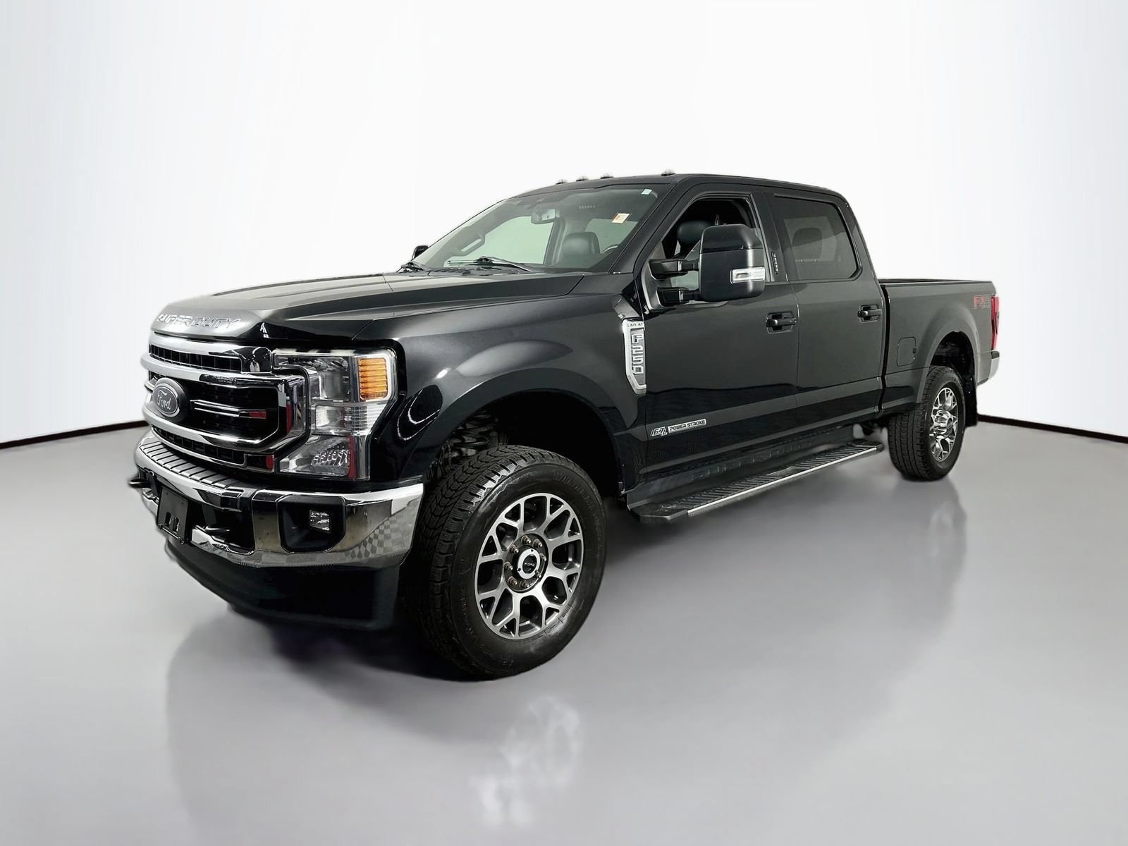 Used 2020 Ford F250 Lariat w/ Lariat Ultimate Package AWD/4WD image 4