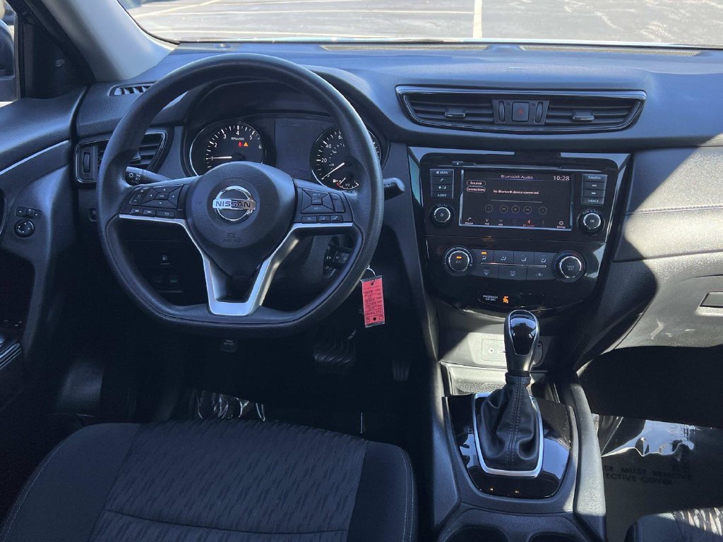 Used 2019 Nissan Rogue S FWD image 16