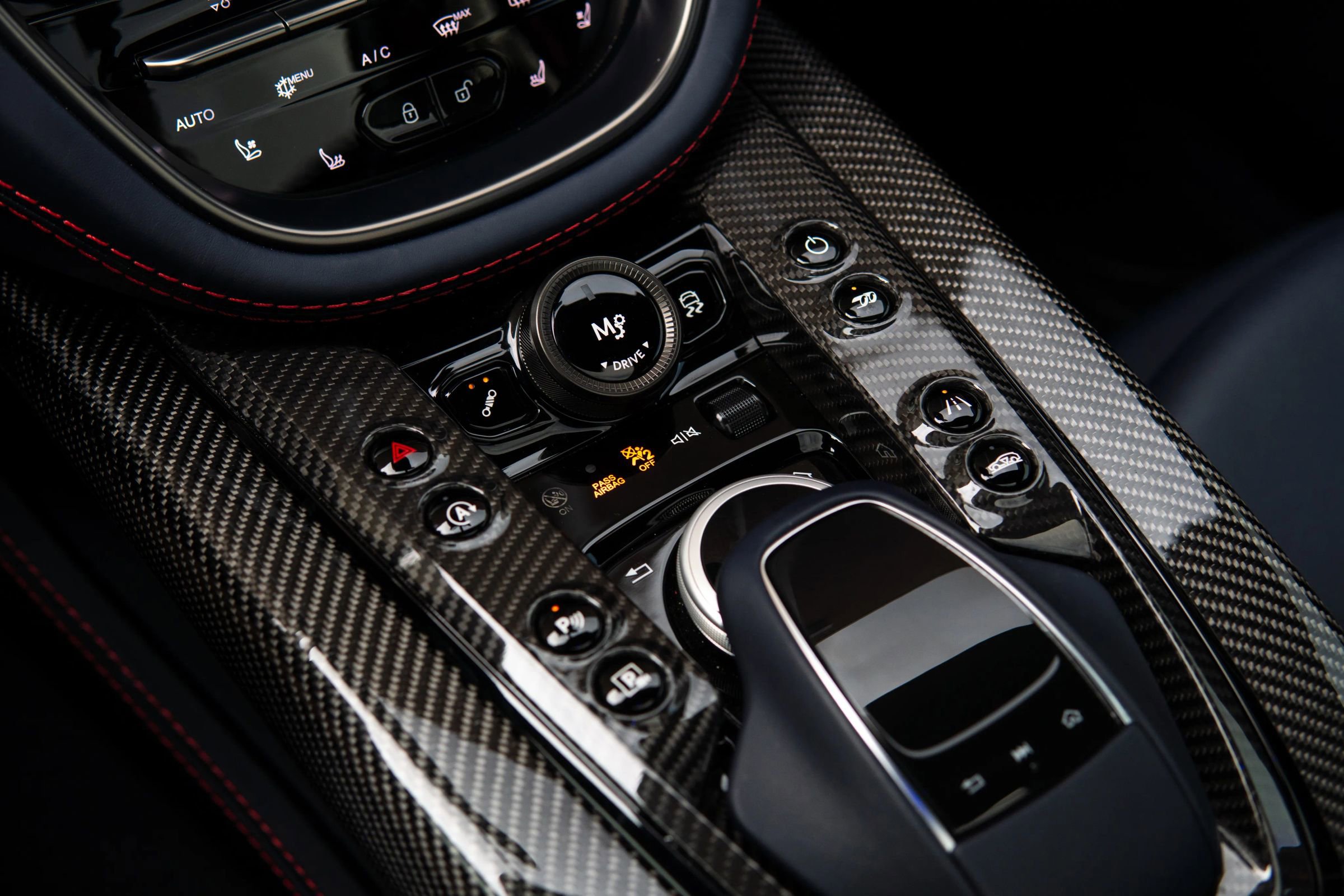 Used 2023 Aston Martin DBX 707 image 20