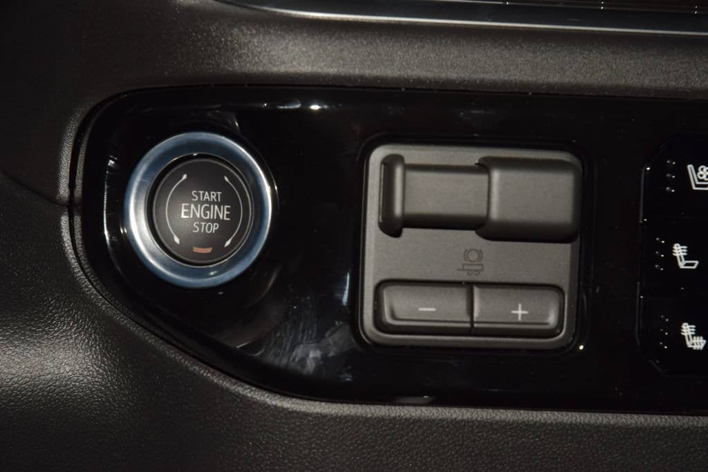 New 2026 Chevrolet Silverado 2500 High Country w/ High Country Premium Package AWD/4WD image 38