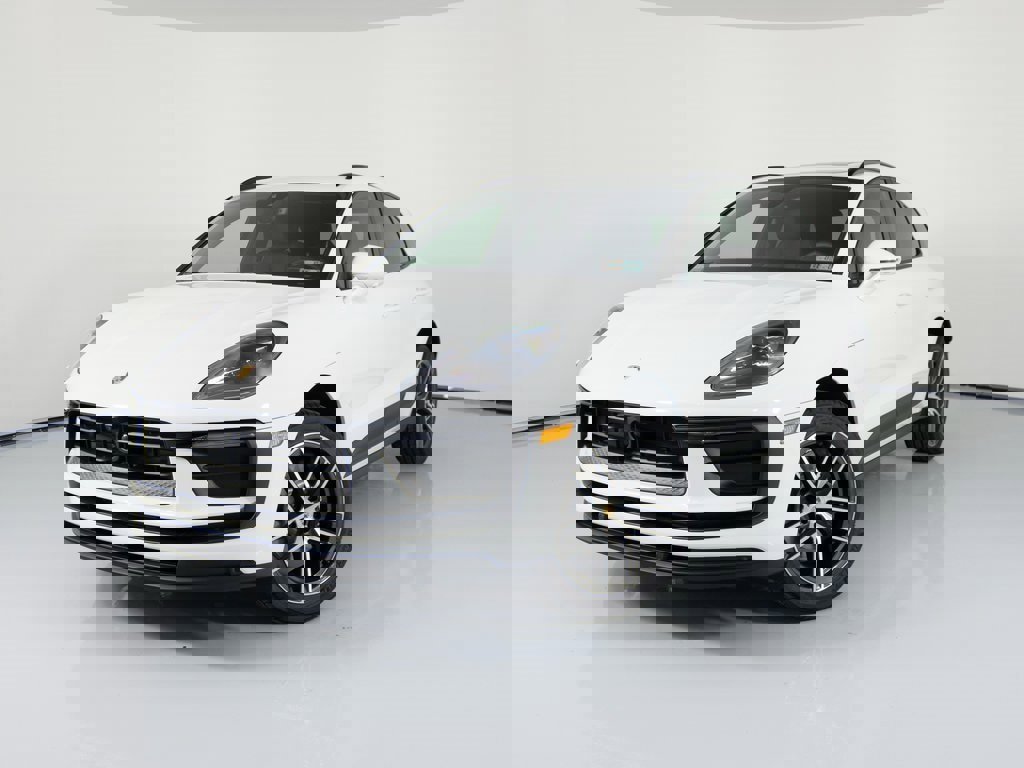 New 2026 Porsche Macan