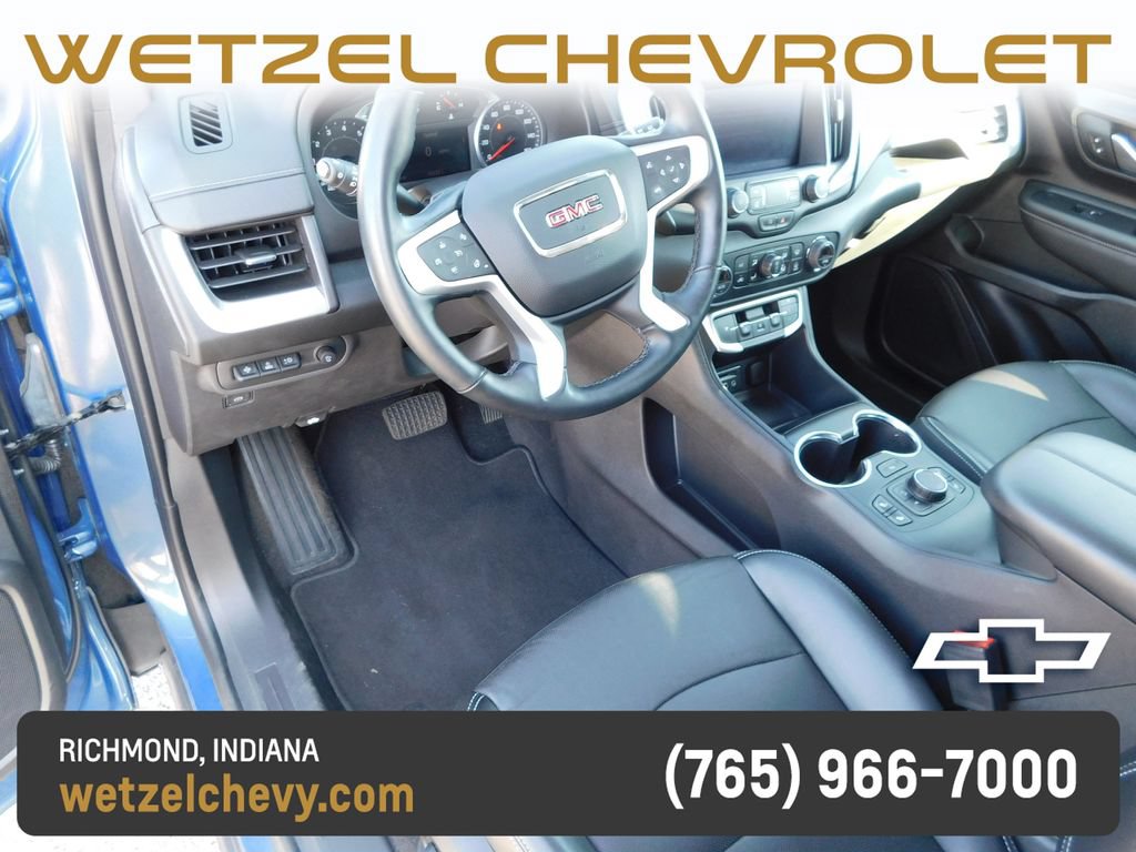 Used 2024 GMC Terrain SLT w/ Tech Package AWD/4WD image 15