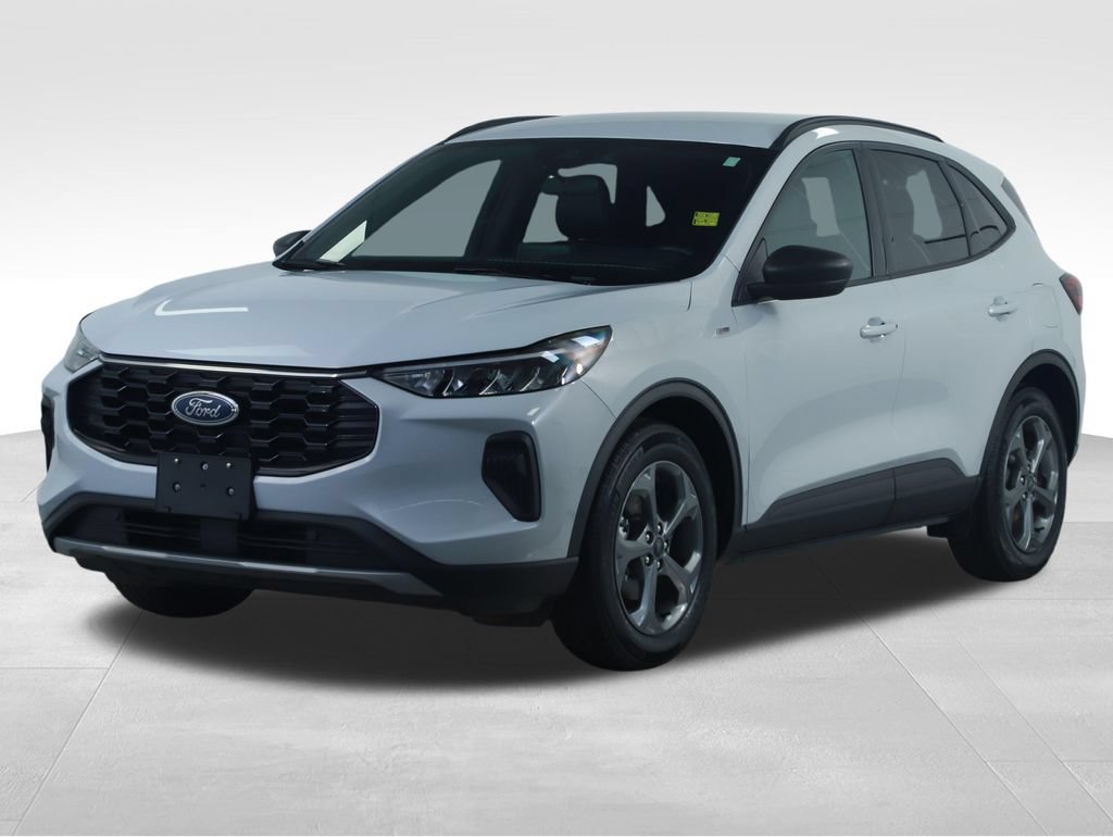 Certified 2025 Ford Escape ST-Line FWD image 9