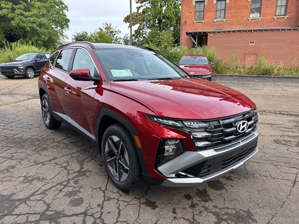 New 2025 Hyundai Tucson SEL
