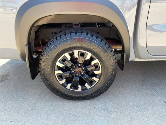 Used 2022 Nissan Frontier PRO-4X AWD/4WD image 21