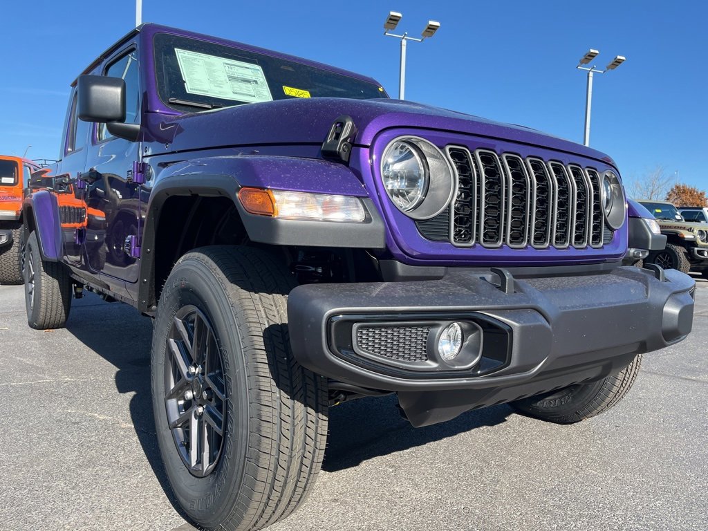 New 2026 Jeep Gladiator Sport image 46