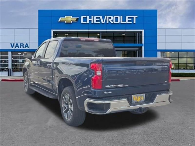 Used 2022 Chevrolet Silverado 1500 LT RWD image 3