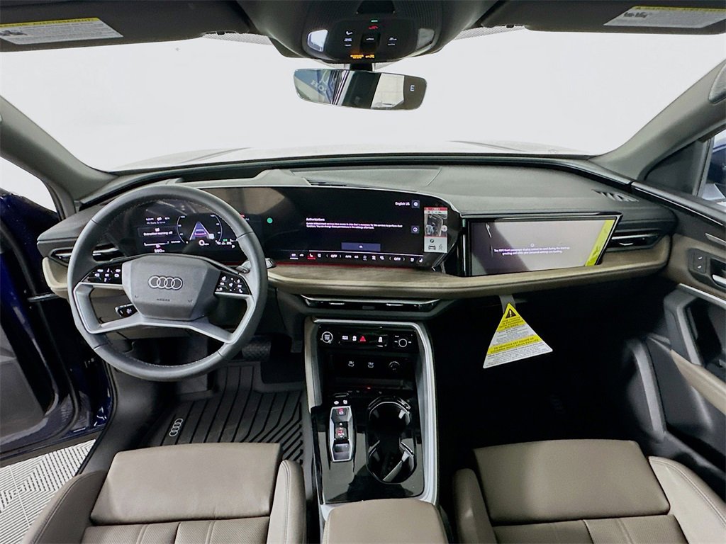 New 2025 Audi Q5 Prestige image 3