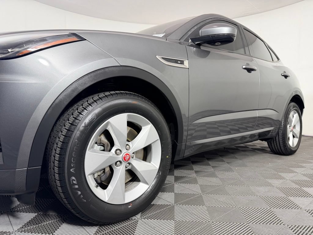 Used 2019 Jaguar E-PACE R-Dynamic S AWD/4WD image 10