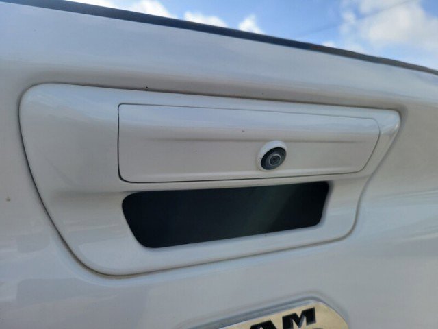 Used 2024 RAM 1500 Laramie AWD/4WD image 6