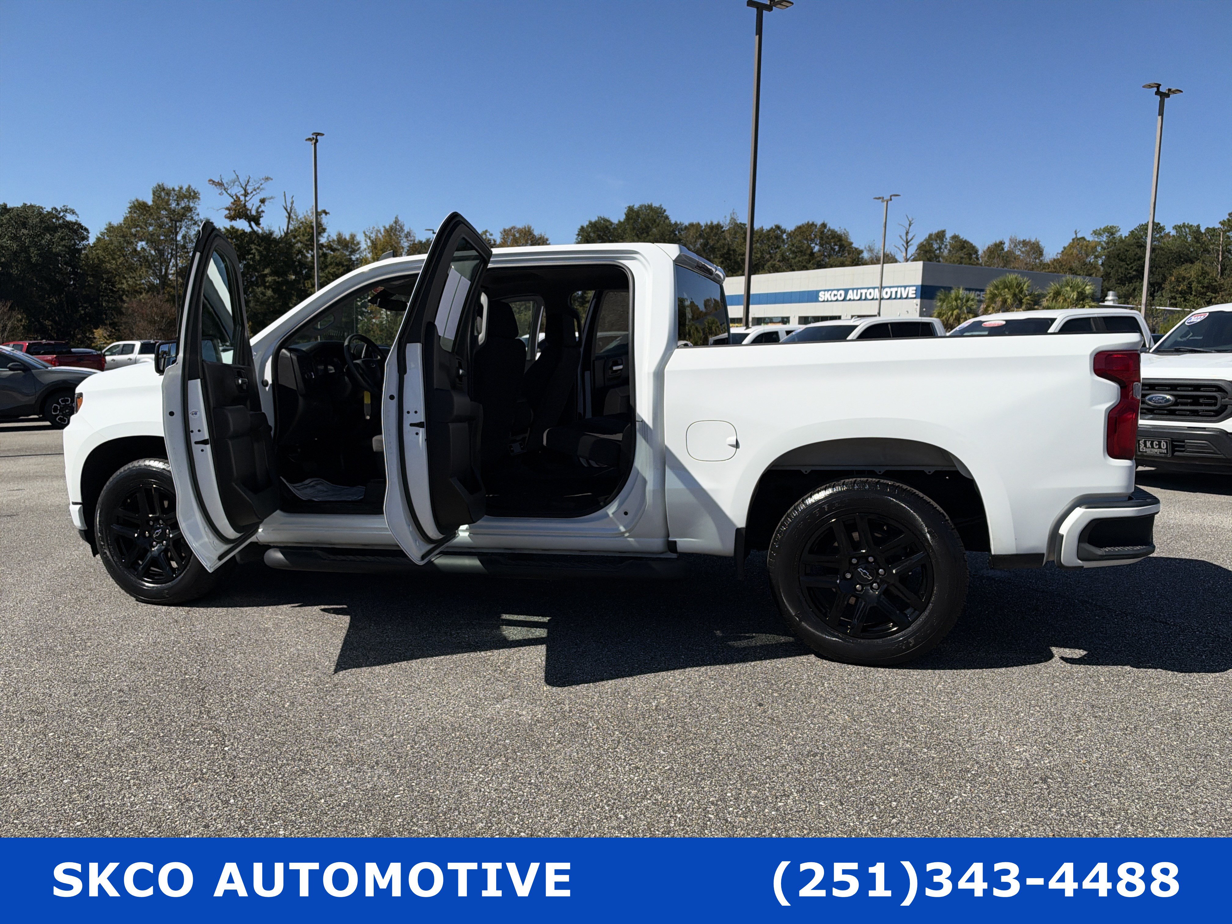 Used 2022 Chevrolet Silverado 1500 Custom w/ Rally Edition RWD image 31