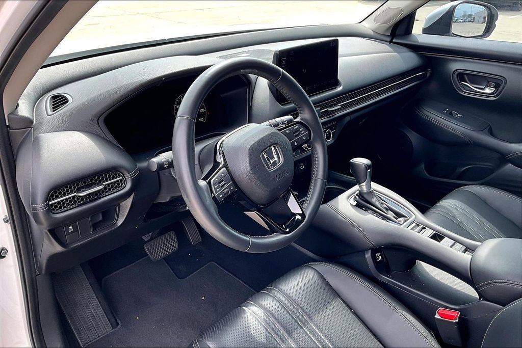 Used 2023 Honda HR-V EX-L image 15