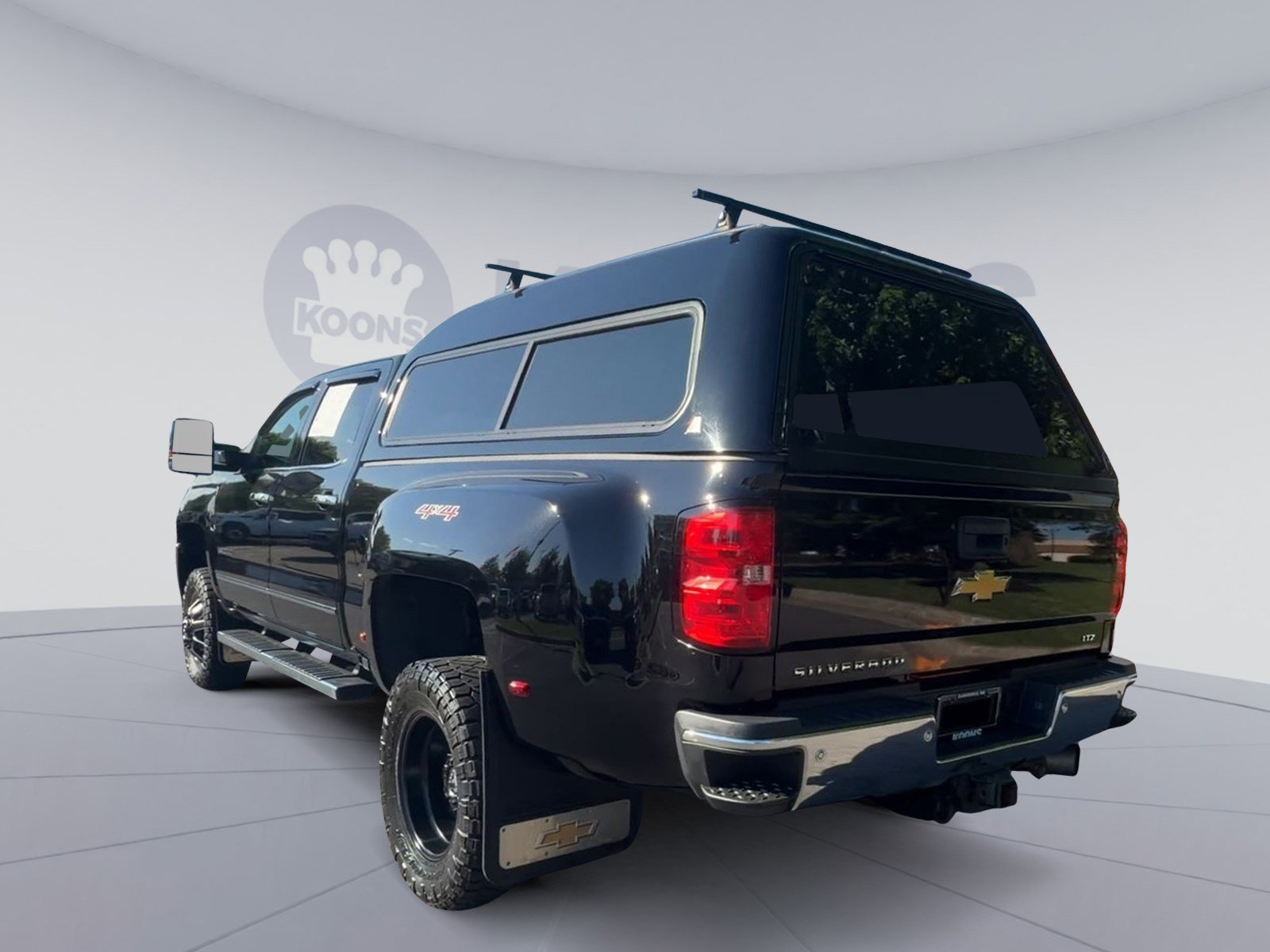 Used 2017 Chevrolet Silverado 3500 LTZ w/ Duramax Plus Package AWD/4WD image 11