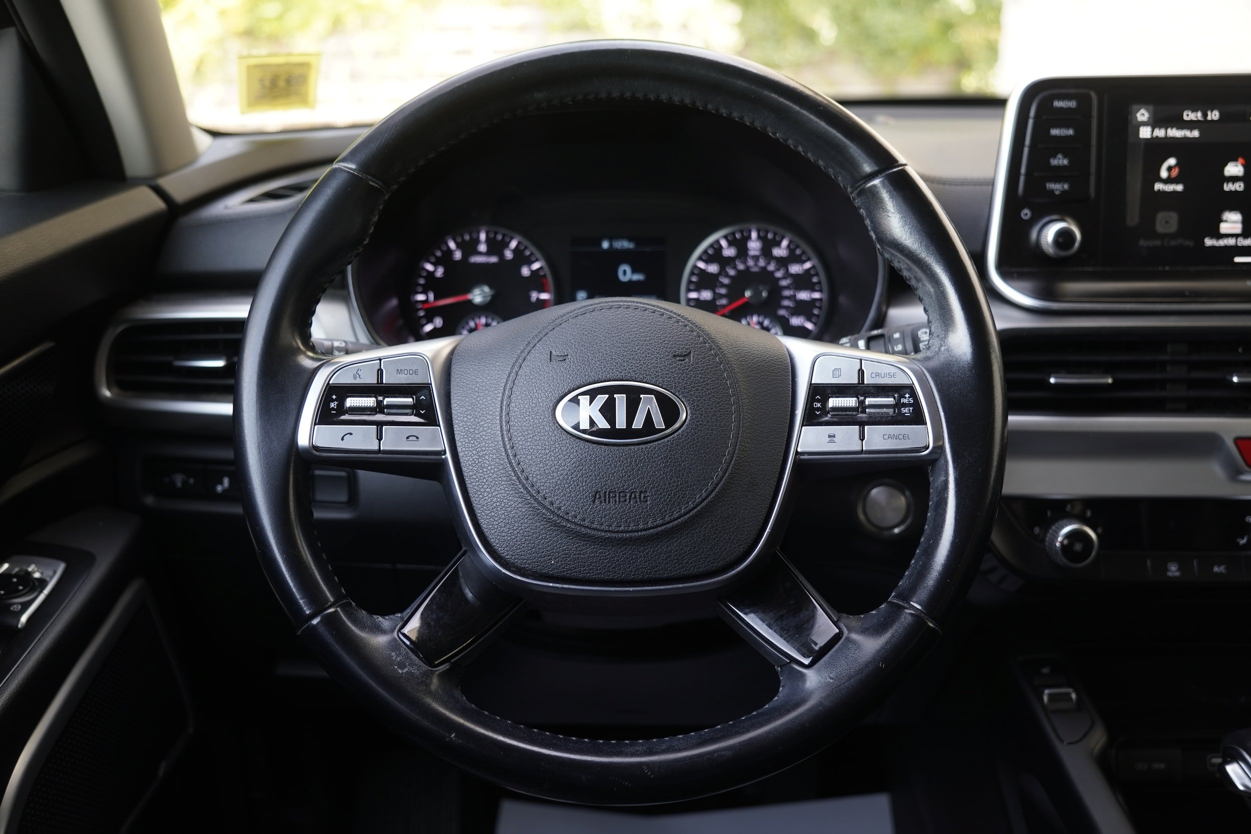 Used 2020 Kia Telluride S AWD/4WD image 16