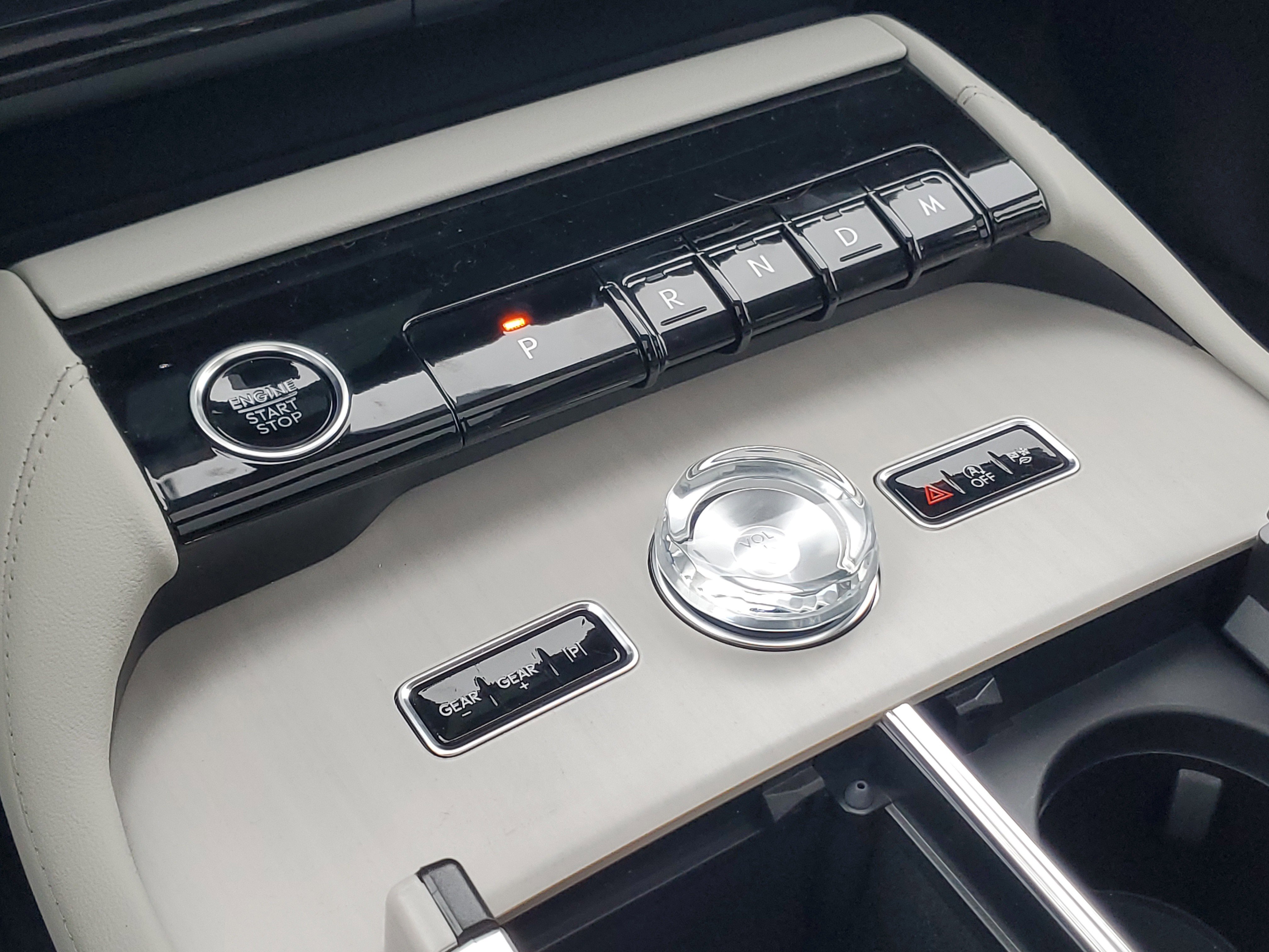 New 2025 Lincoln Navigator Reserve image 25