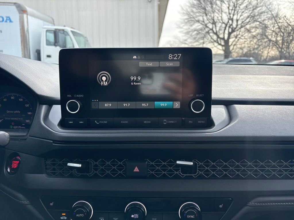 Used 2023 Honda Accord EX image 19