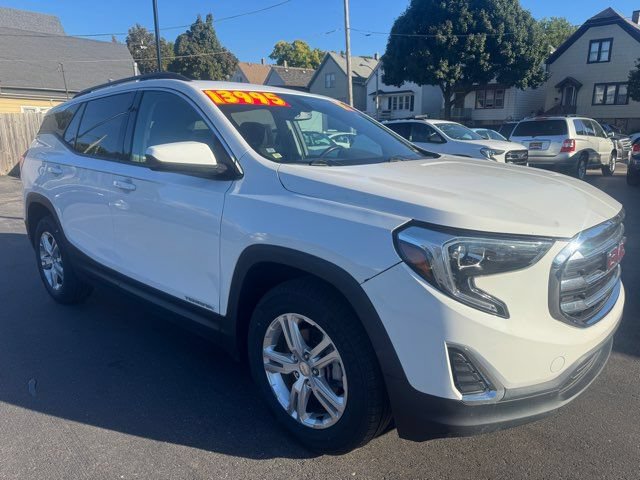 Used 2019 GMC Terrain SLE w/ Driver Convenience Package FWD image 1