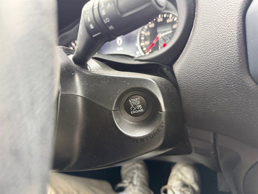 Used 2019 Jeep Renegade Limited w/ Quick Order Package 22P image 28