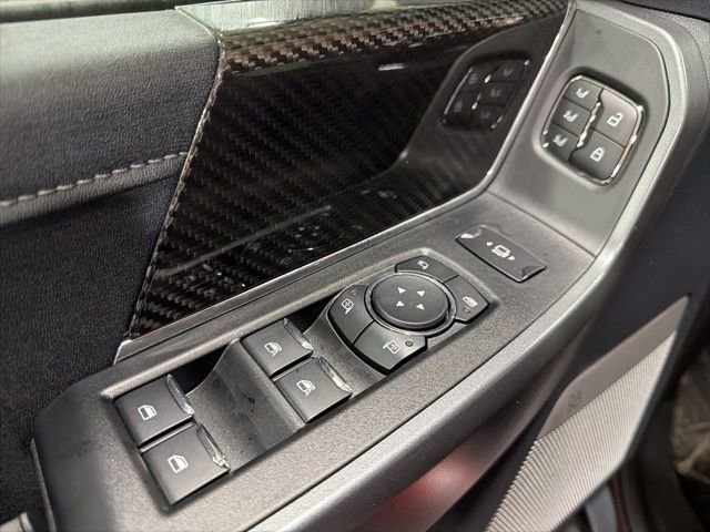 New 2026 Ford F350 Lariat w/ Black Appearance Package AWD/4WD image 39
