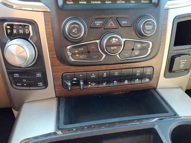 Used 2014 RAM 1500 Laramie w/ Convenience Group image 20