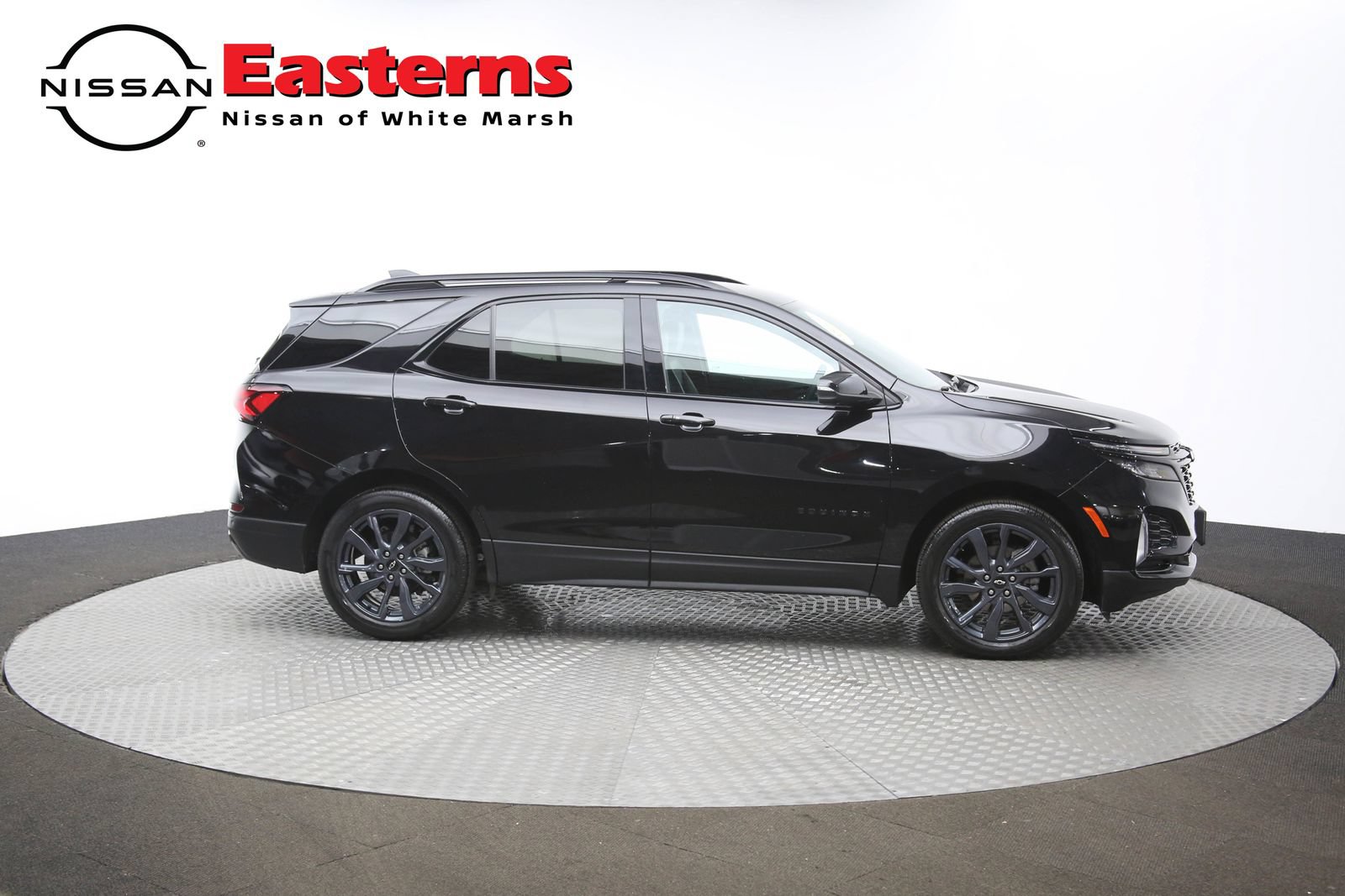 Used 2024 Chevrolet Equinox RS FWD image 44