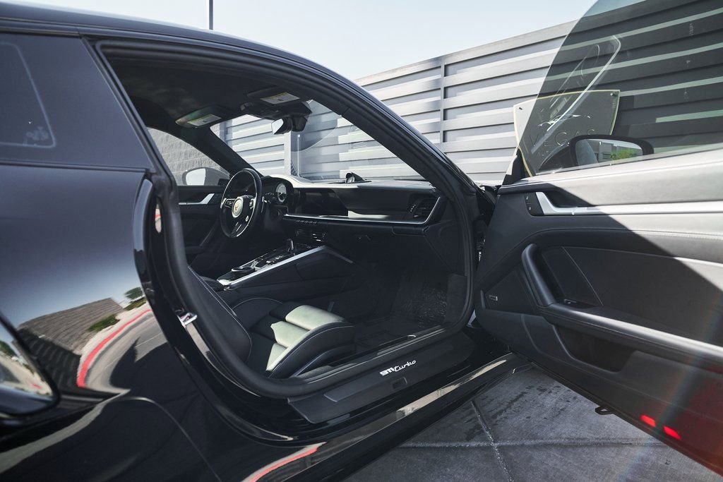 Used 2024 Porsche 911 Turbo image 19