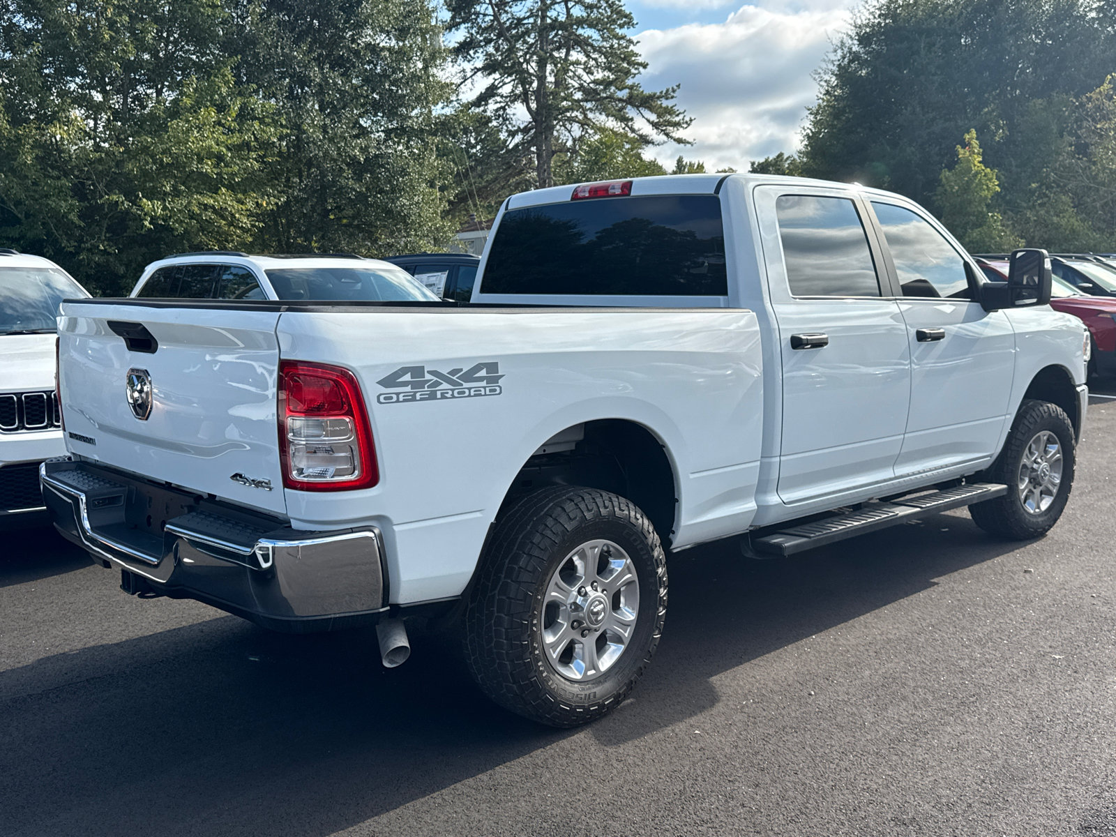 Used 2023 RAM 2500 Big Horn AWD/4WD image 5