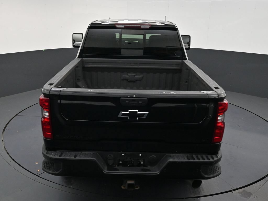 Used 2022 Chevrolet Silverado 2500 LT w/ Midnight Edition AWD/4WD image 15