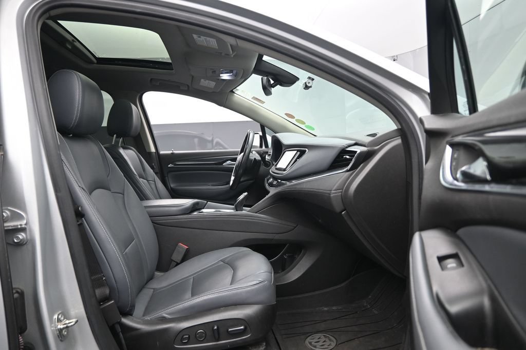 Used 2021 Buick Enclave Premium w/ Sun and Sites Package AWD/4WD image 25