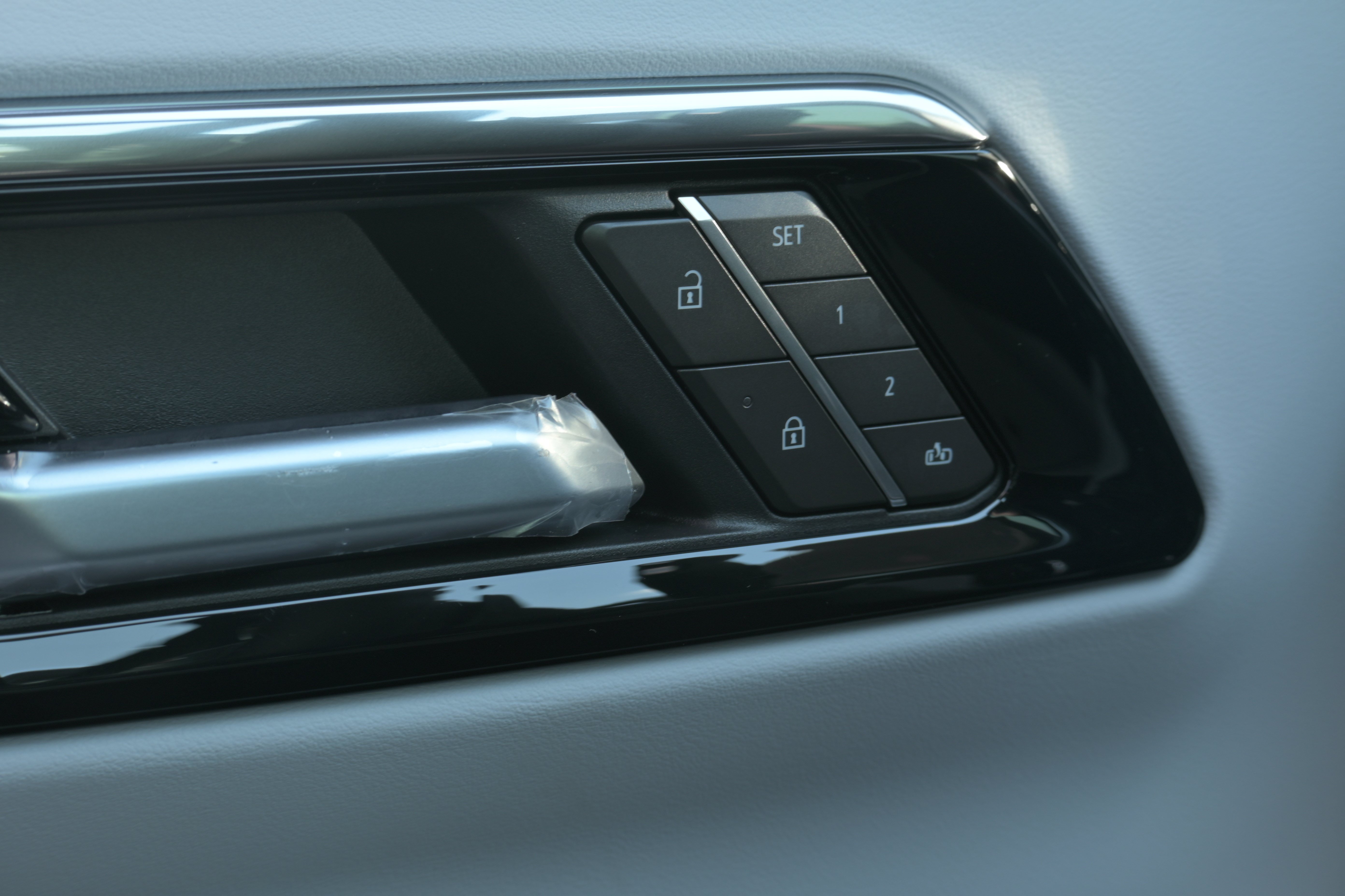New 2026 Chevrolet Suburban Premier AWD/4WD image 30