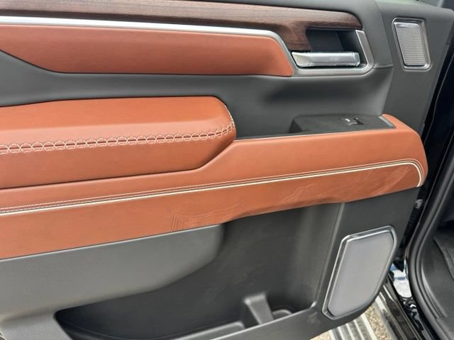 New 2026 GMC Sierra 2500 Denali Ultimate AWD/4WD image 18