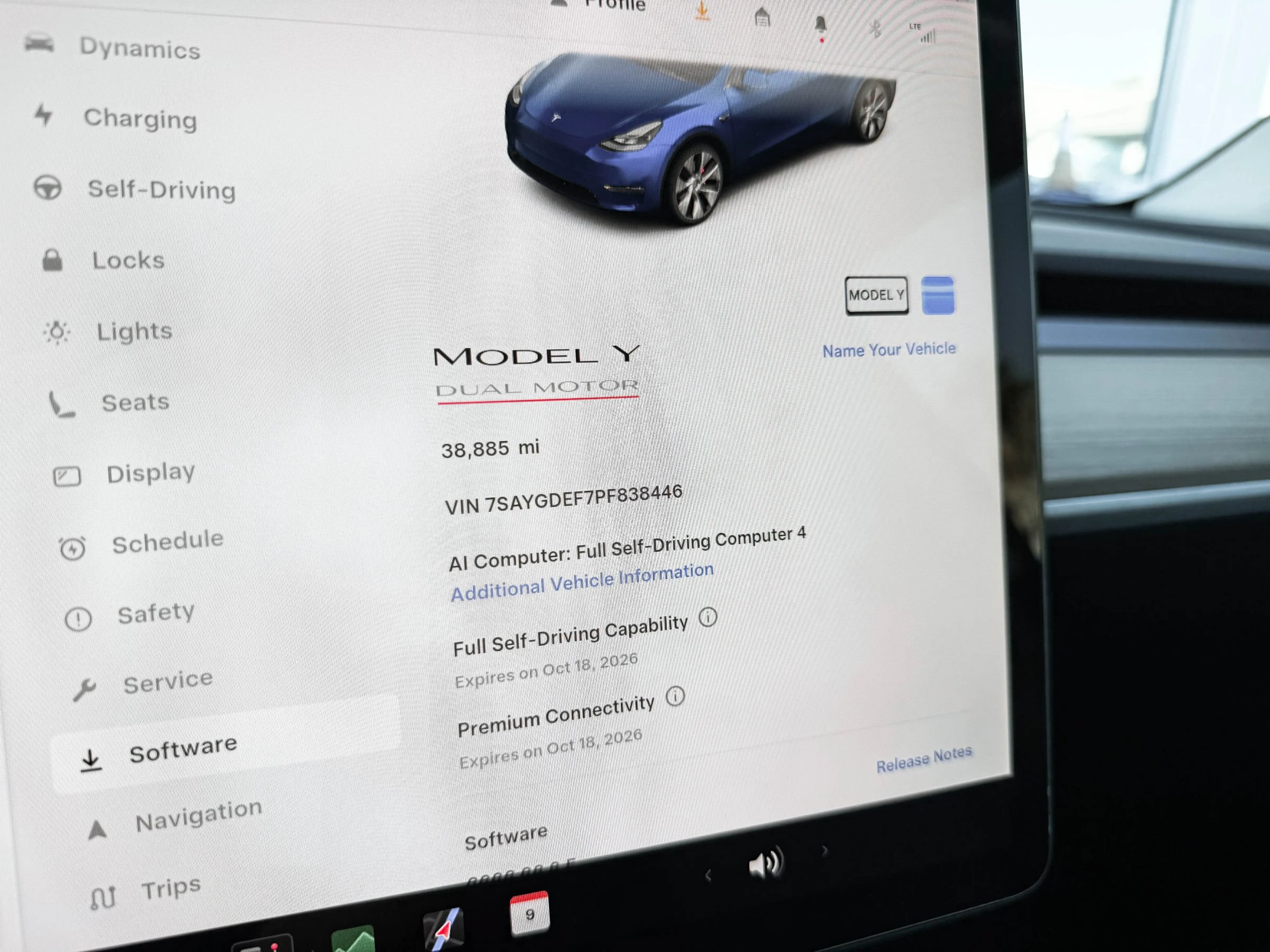Used 2023 Tesla Model Y Performance AWD/4WD image 19