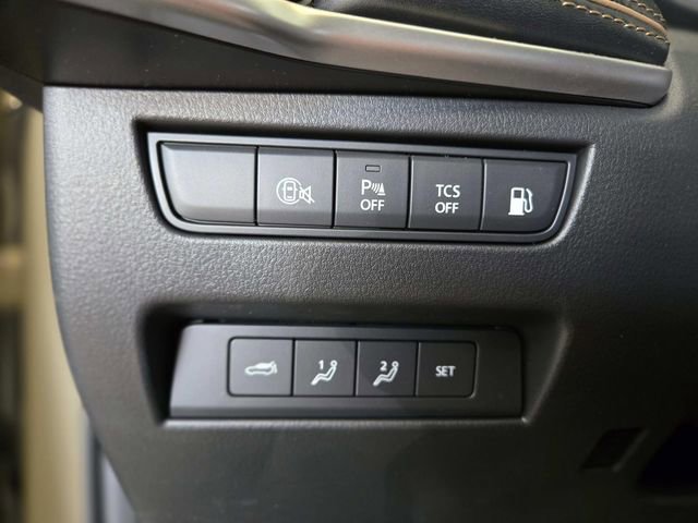 Certified 2025 MAZDA CX-70 Plug-In Hybrid w/ Premium Plus image 30