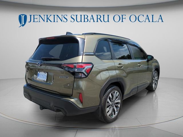 Used 2025 Subaru Forester Touring w/ Popular Package - Touring AWD/4WD image 3