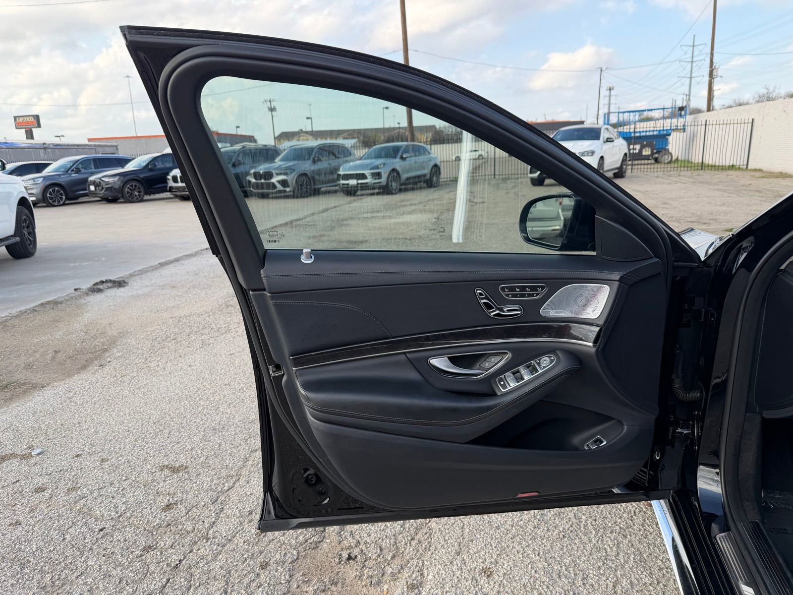 Used 2019 Mercedes-Benz S 63 AMG S 4MATIC Sedan image 21