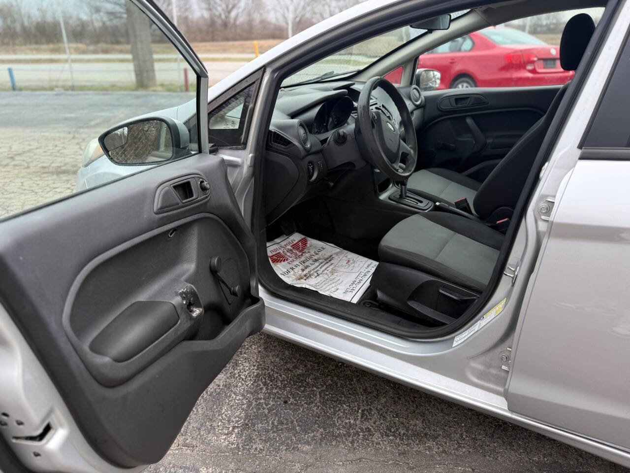 Used 2016 Ford Fiesta S image 9