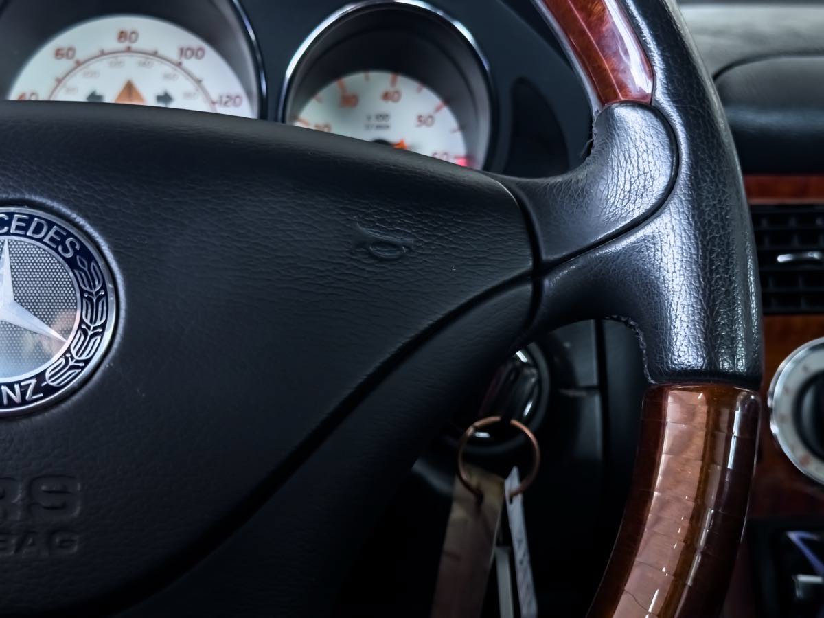Used 2002 Mercedes-Benz SLK 320 image 32