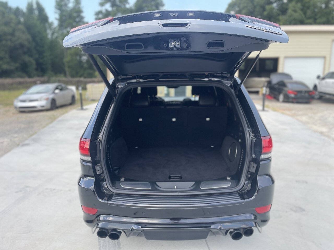 Used 2018 Jeep Grand Cherokee Trackhawk AWD/4WD image 7