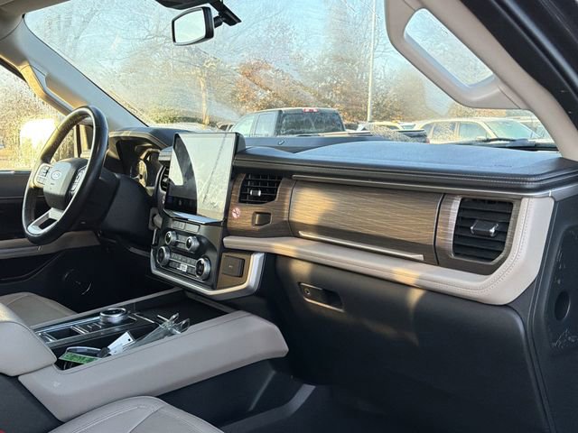Used 2024 Ford Expedition Max Limited image 22