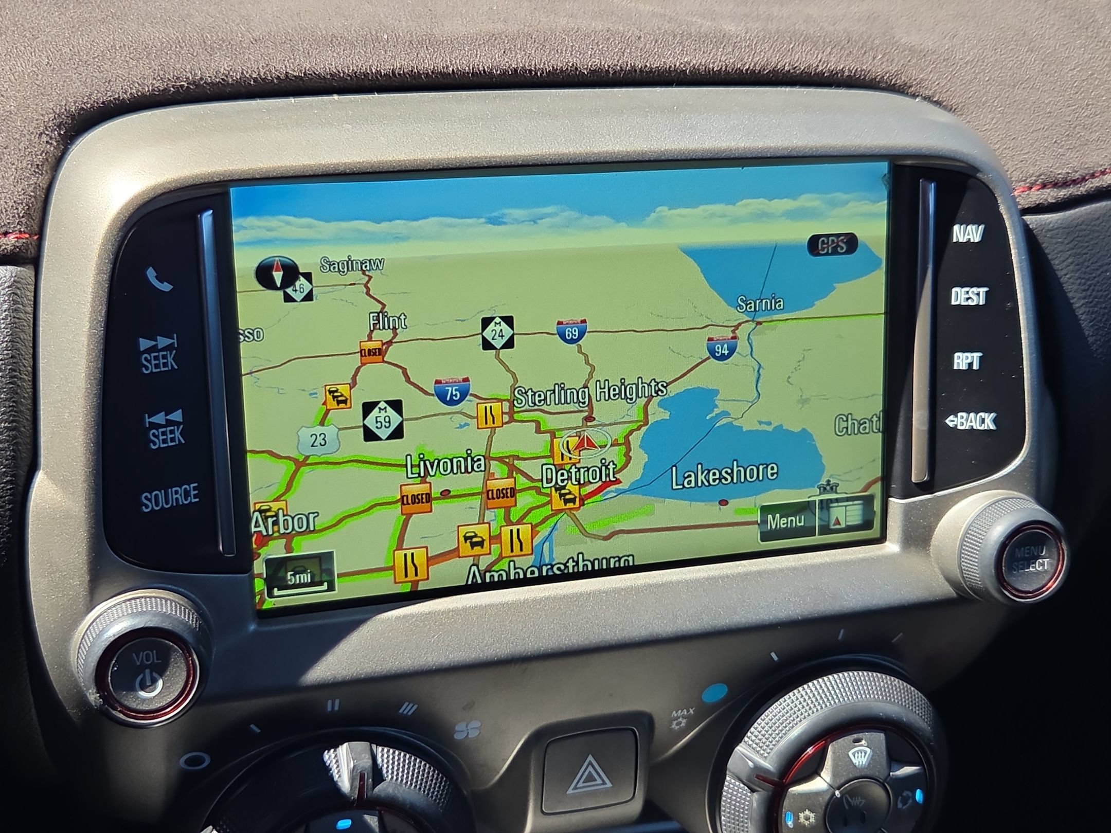 Used 2014 Chevrolet Camaro ZL1 RWD image 15